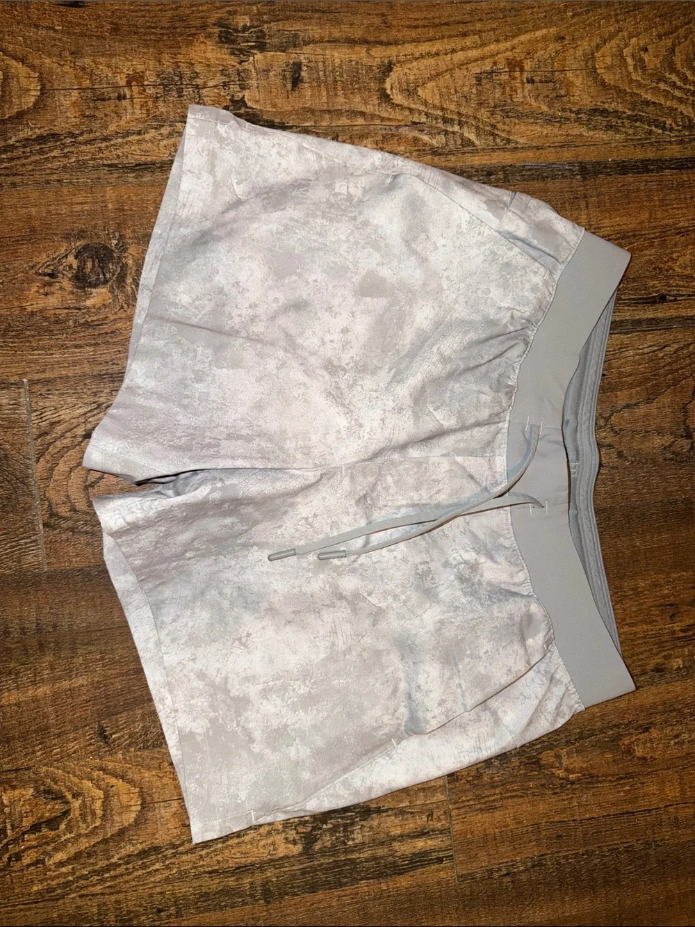 Mens Lululemon Zerod In Shorts - Size L (5in Inseam)